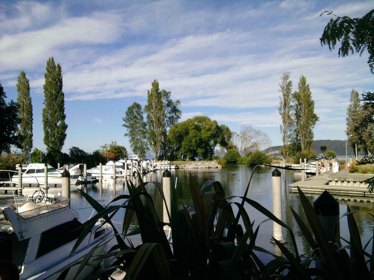Twynham At Kinloch Bed & Breakfast ภายนอก รูปภาพ